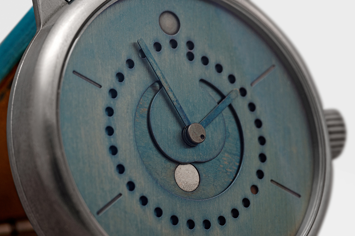 moon-phase-watch-blue-patina-42mm-ochs-und-junior-DSC_3108_RGB2-2132px - Copy