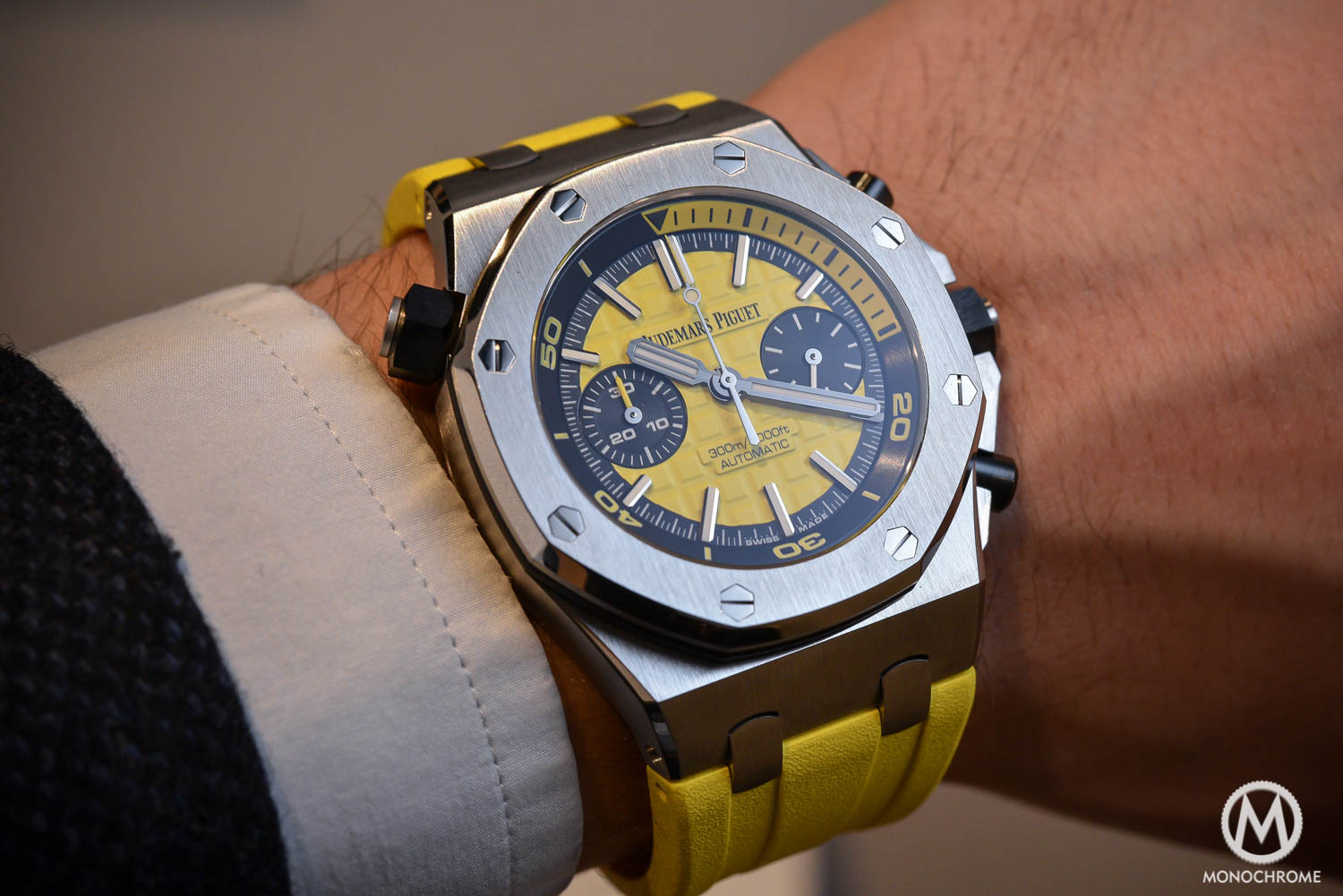 Audemars Piguet Royal Oak Offshore Diver Chronograph 26703ST Yellow