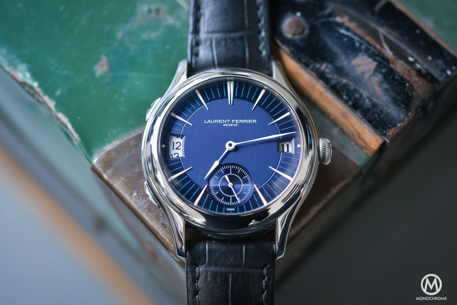 Laurent Ferrier Galet Traveller - White Gold Blue Dial