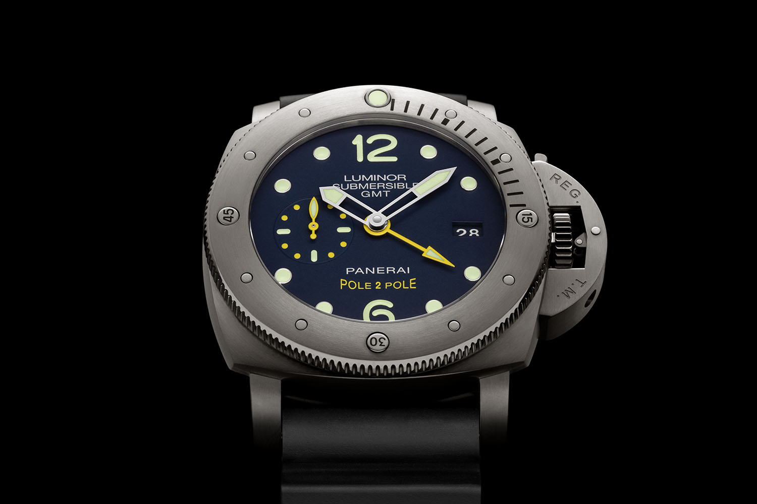 Panerai Luminor Submersible 1950 3 Days GMT 