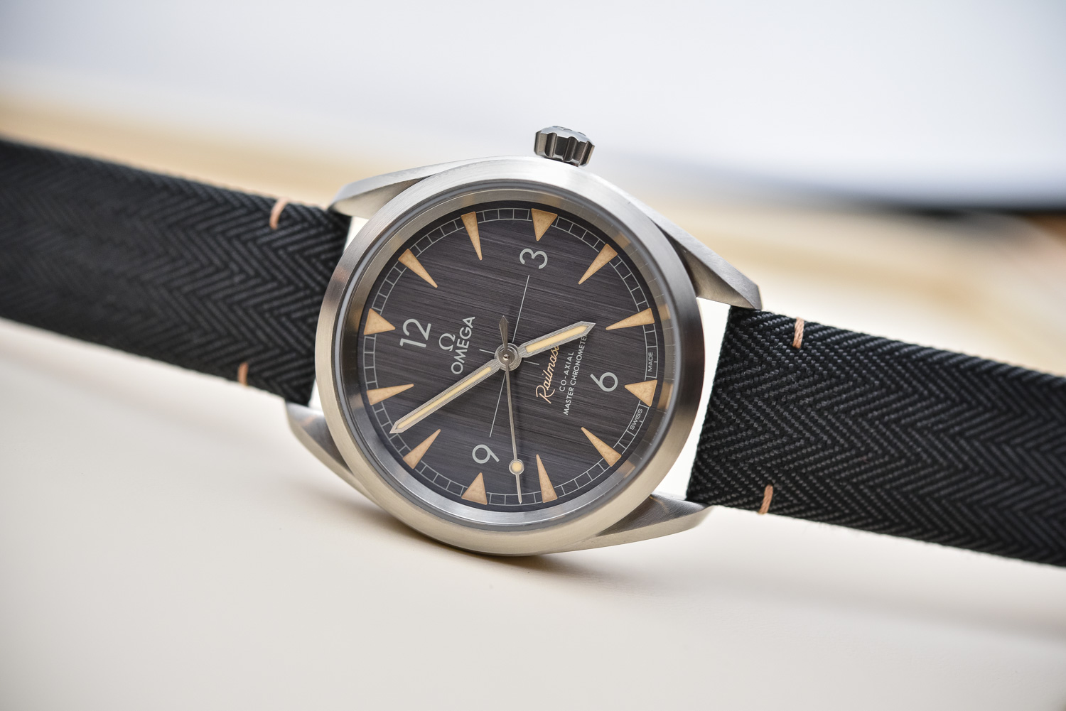 Omega Railmaster Master Chronometer Collection - Baselworld 2017 - Review Price